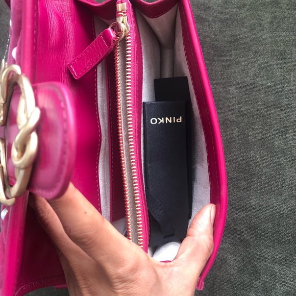 SOLD!! Mini Love velvet whit pearls - Picture 7 of 8